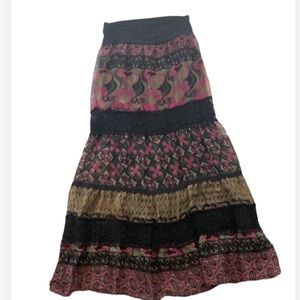 Bisou Bisou Maxi Skirt - Medium